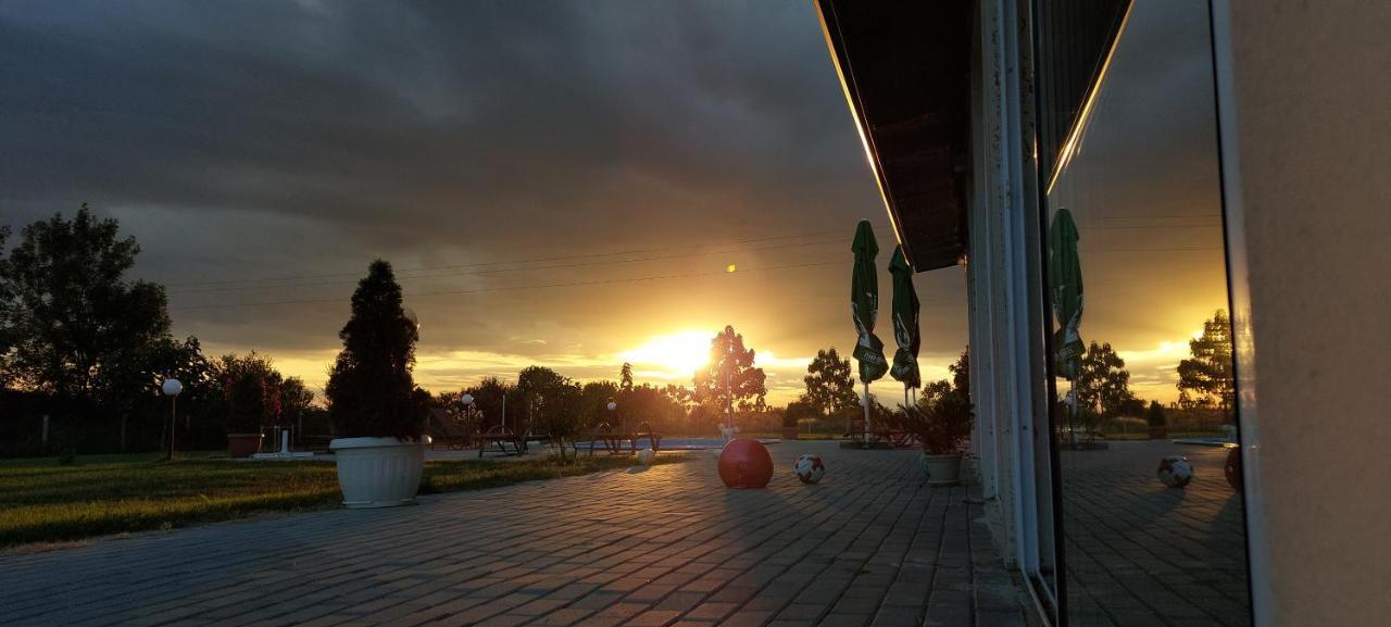 Hotel Sunrise Kalekovets المظهر الخارجي الصورة
